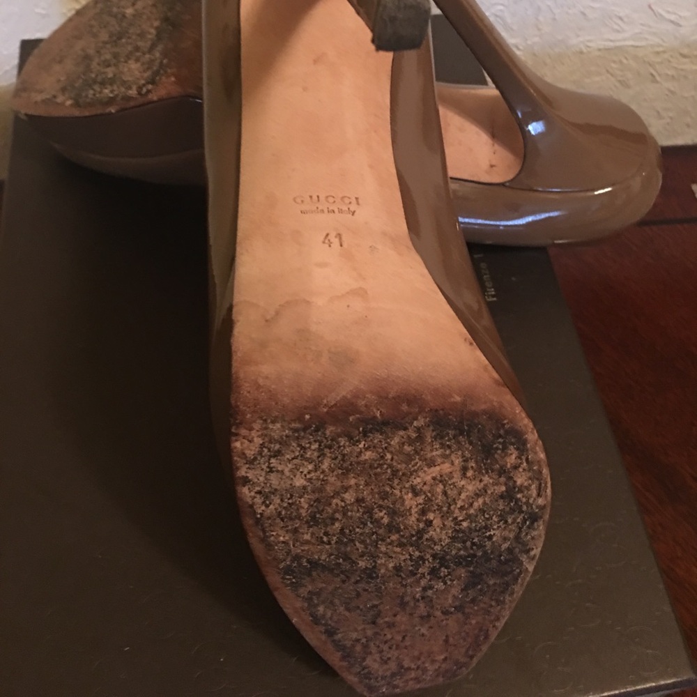 Gucci Patent Platform Pump - Picture 4 of 5