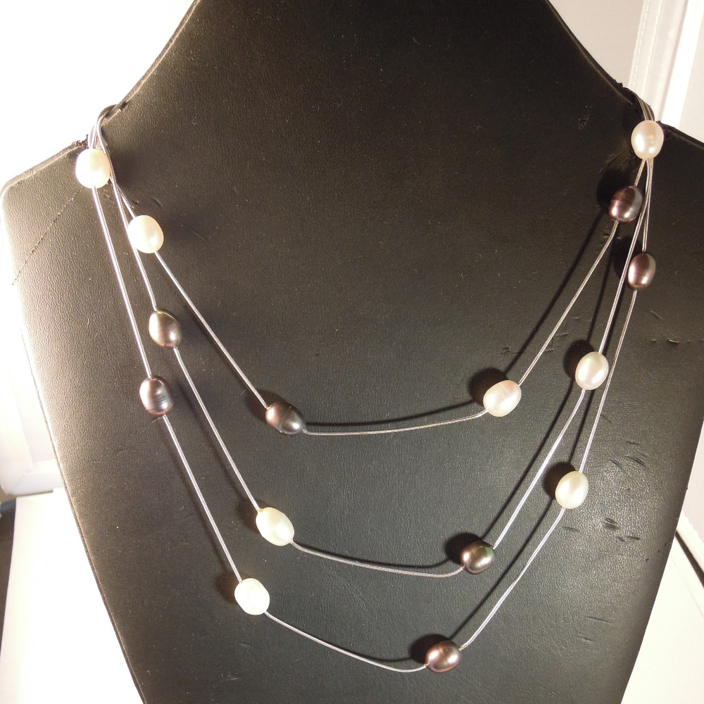 NNT SILVER 16 3 STRAND PEARL NECKLACE