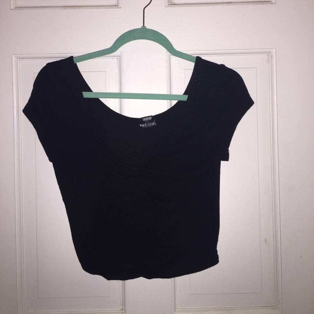 Black crop top
