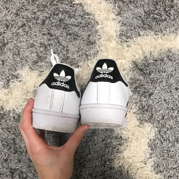 adidas superstars - Picture 2 of 3