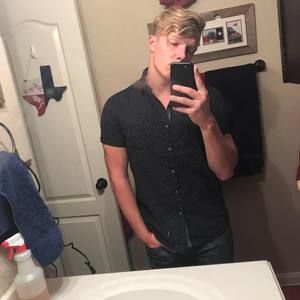 Meet your Posher, Cory