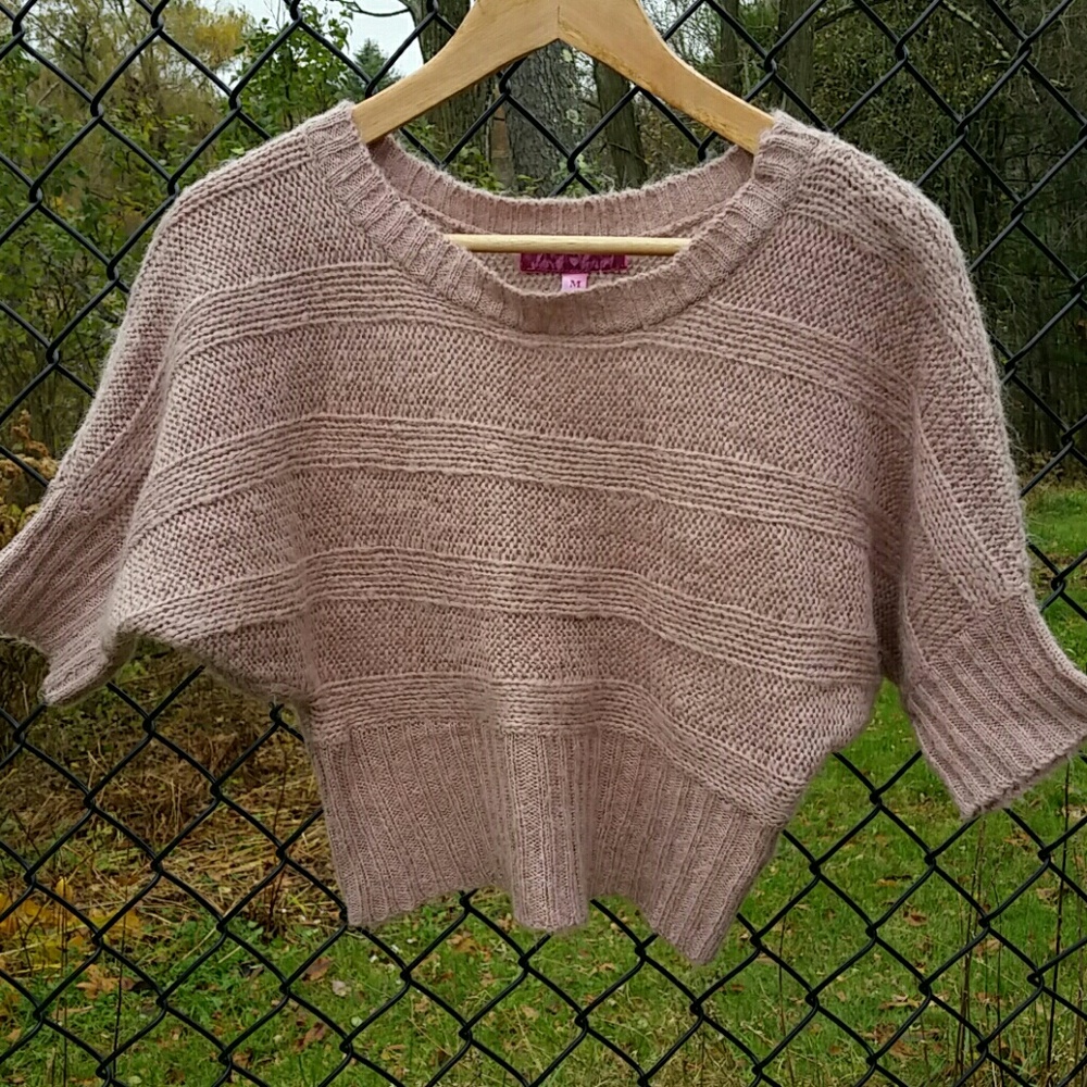 Derek Love Derek Medium Short waist Sweater