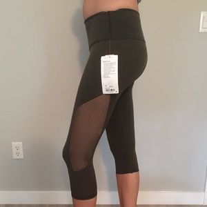 lululemon brand new reveal crops!