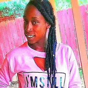 Meet your Posher, Jushayvia