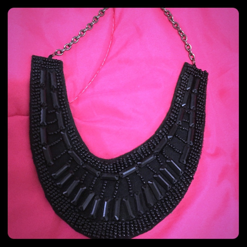 Gorgeous black Statement necklace
