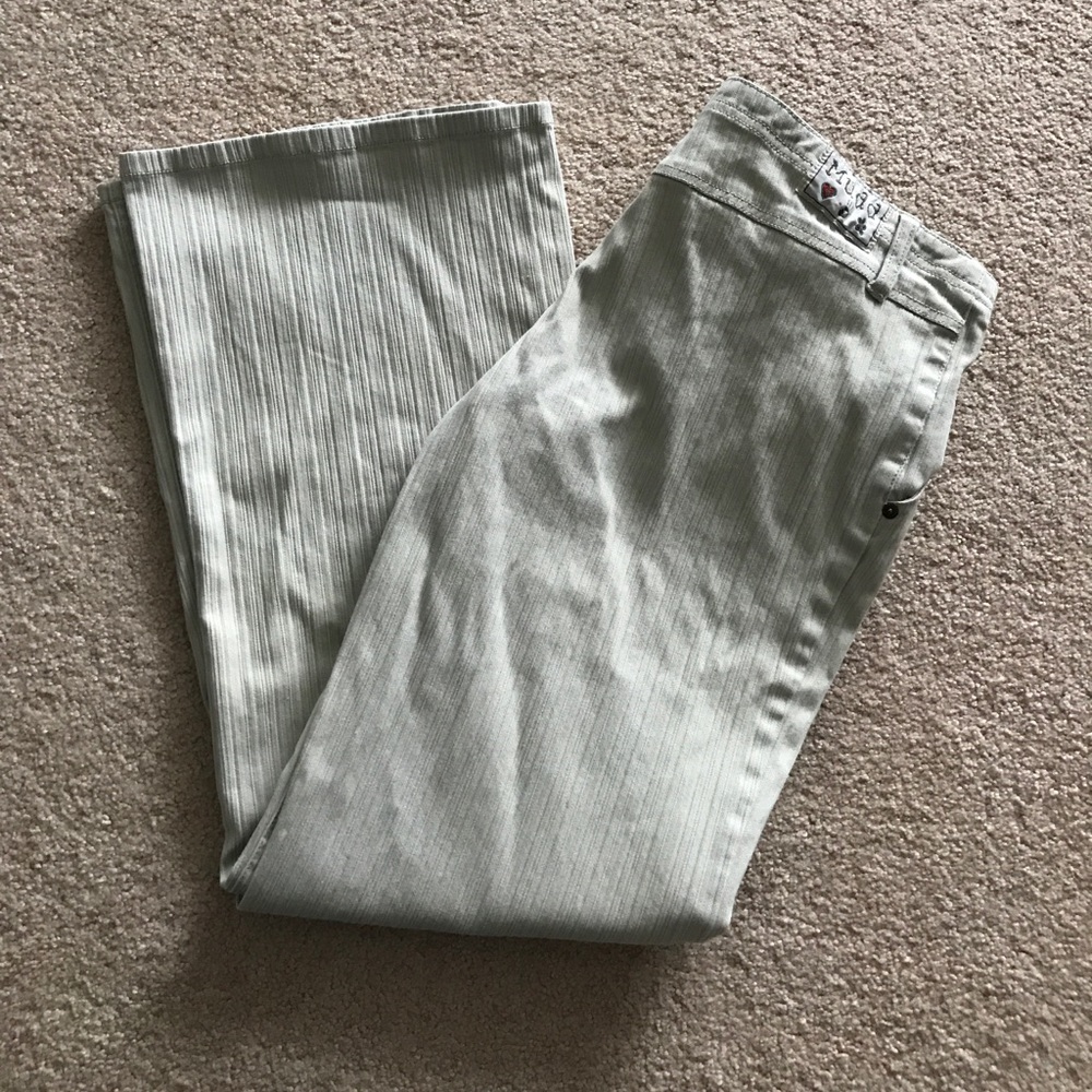Mudd tan colored pants