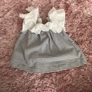 Baby Gap T-shirt with Ruffle sleeves