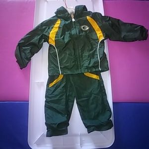 Packers track suit. 4T