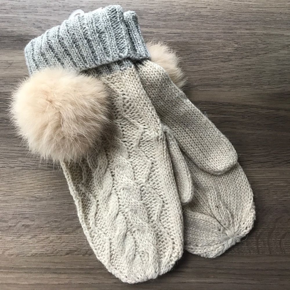Cableknit tan taupe Knit fur winter mittens