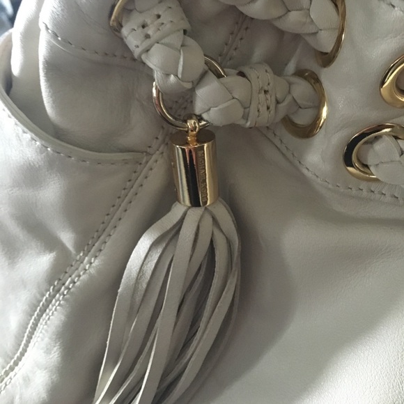 Michael Kors handbag! - Picture 3 of 5