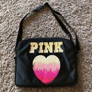 PINK VS laptop carrier case