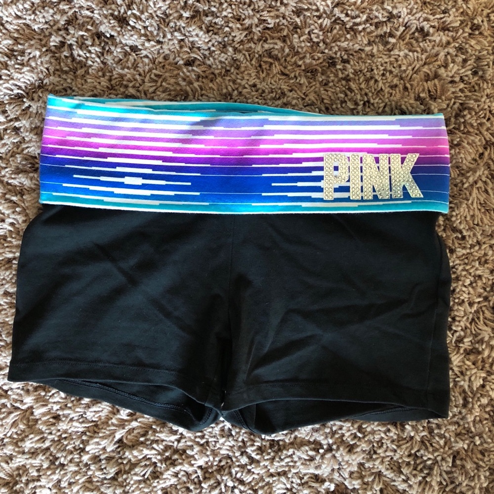 PINK VS banded yoga shorts