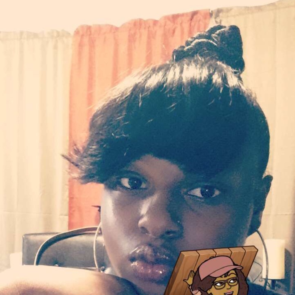 Meet your Posher, Akiaharia