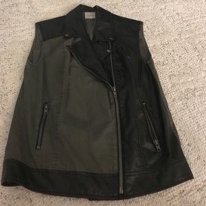 Silence and Noise army green/ leather vest