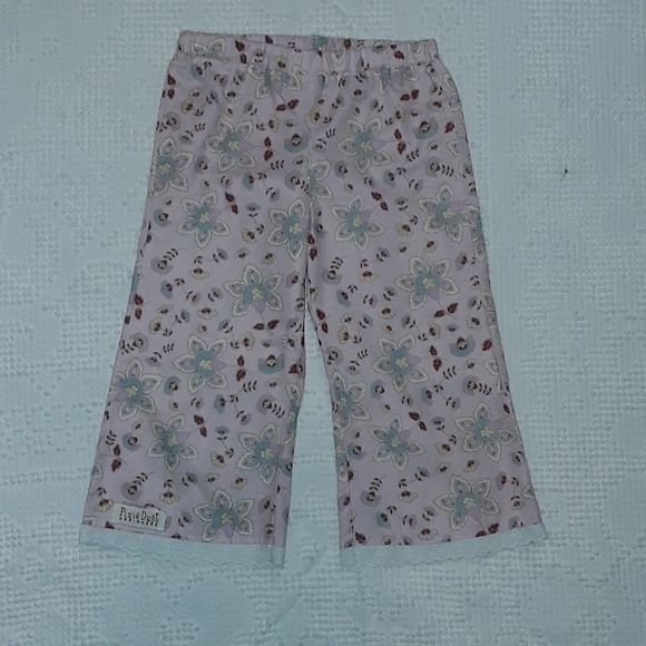 NWOT Pixie Dust Designs pink flower flared pants - Picture 4 of 4