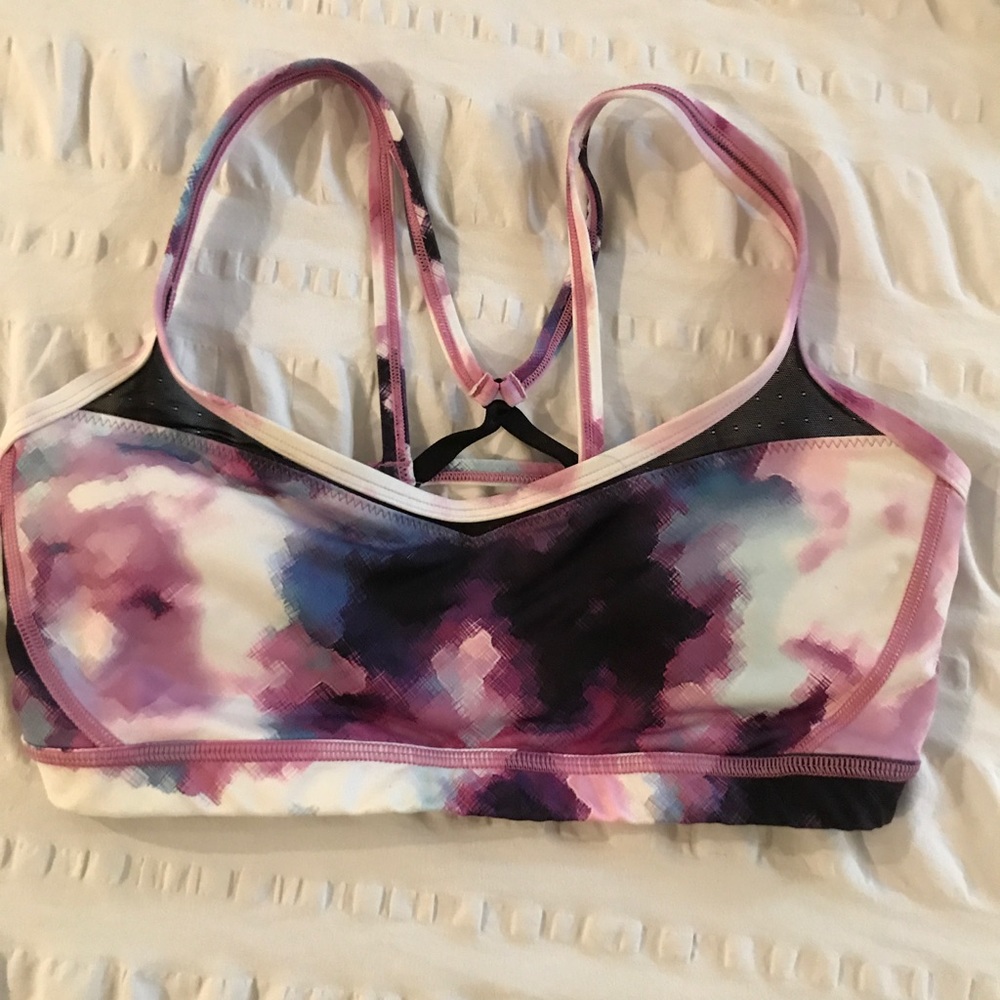 Lulu lemon sports bra