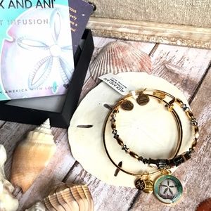 Alex and Ani "Sand Dollar" Art Infusion Bangle Set