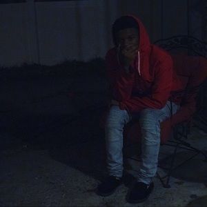 Meet your Posher, Troy