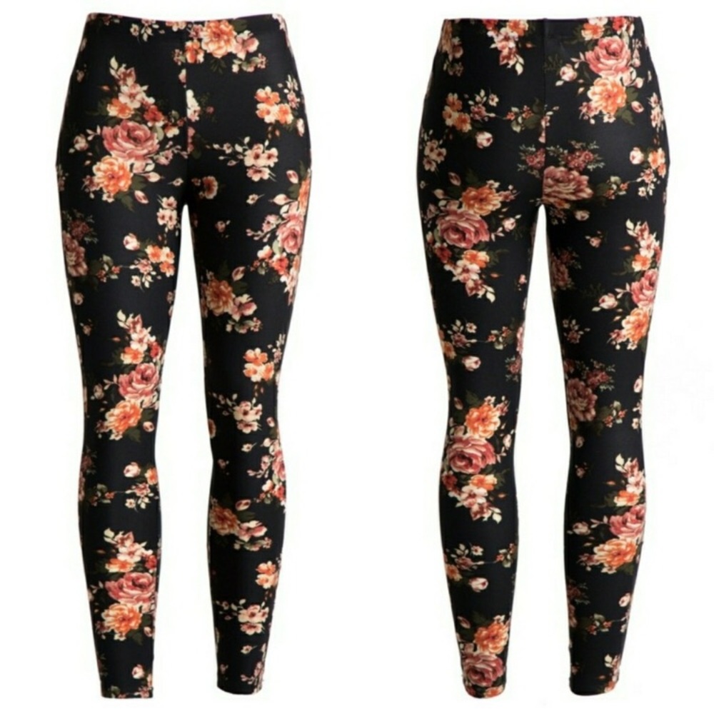 Floral print brushed knit leggings.