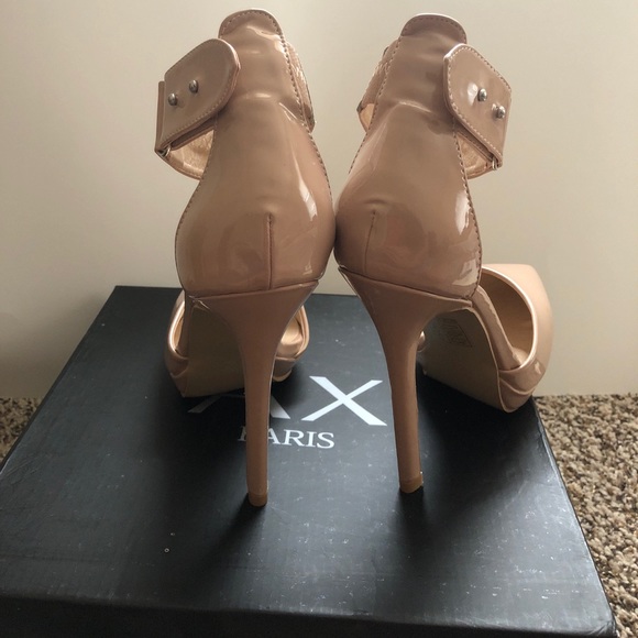 SOLD - Picture 2 of 6