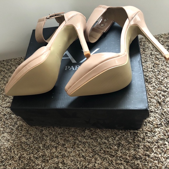 SOLD - Picture 3 of 6