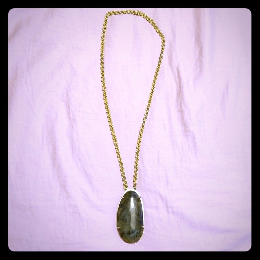 SOLD. Statement necklace