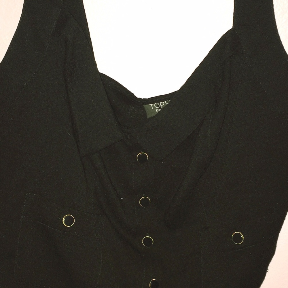 Topshop Button-Up Crop Top with Collar