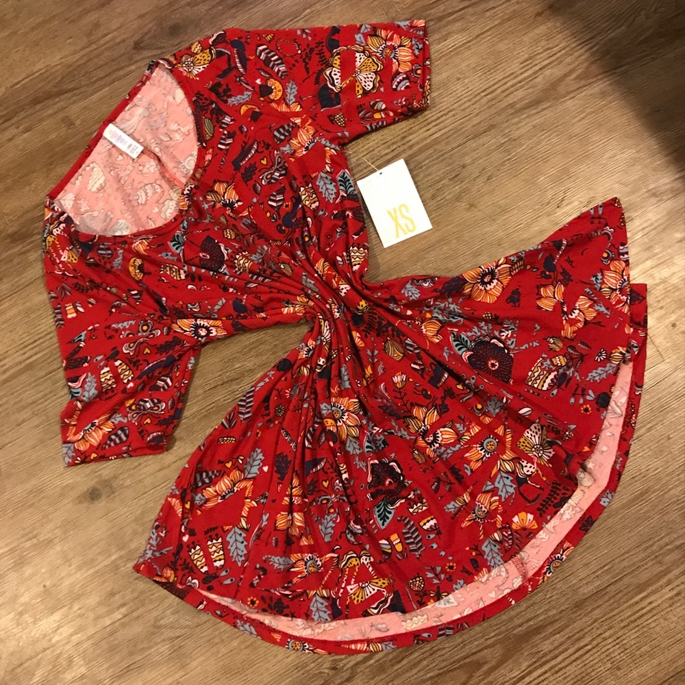 ❤️❤️ RED Perfect T LuLaRoe ❤️❤️