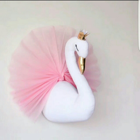 Swan Wall Decor - Picture 3 of 4