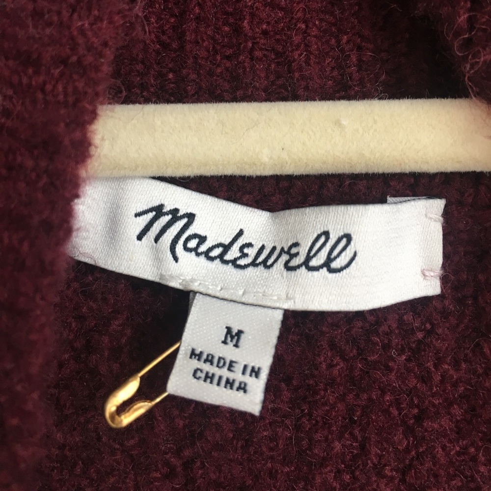 ✨ Madewell Solid Aria Turtleneck ✨ - Picture 2 of 7