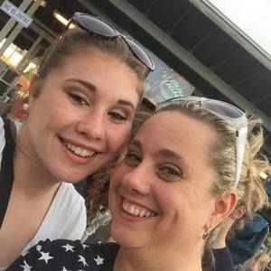 Meet your Posher, Dawn