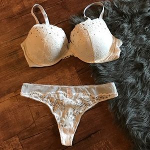 VS bra and panty set