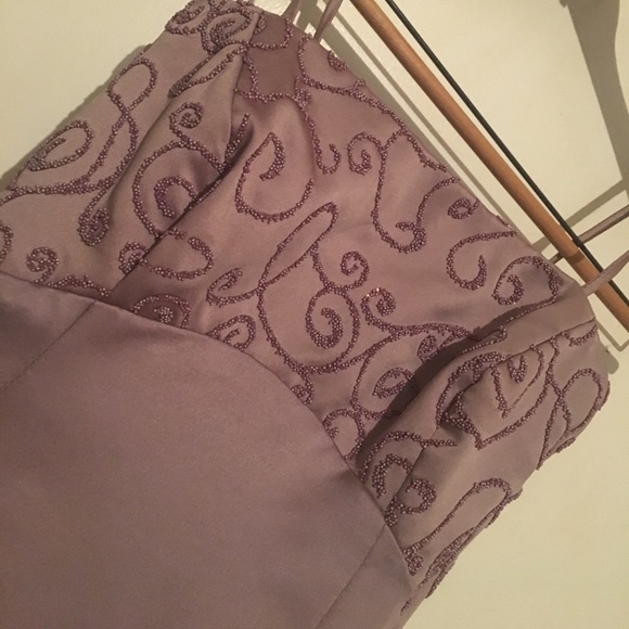 Prom dress - Picture 2 of 3