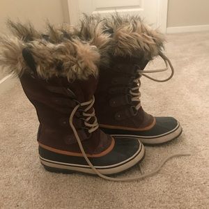 Sorel Women's Joan of Arctic Boot size US 5