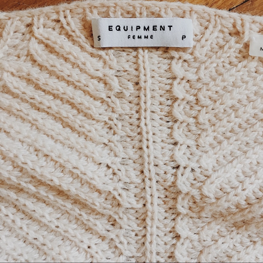 Equipment chunky knit sweater.