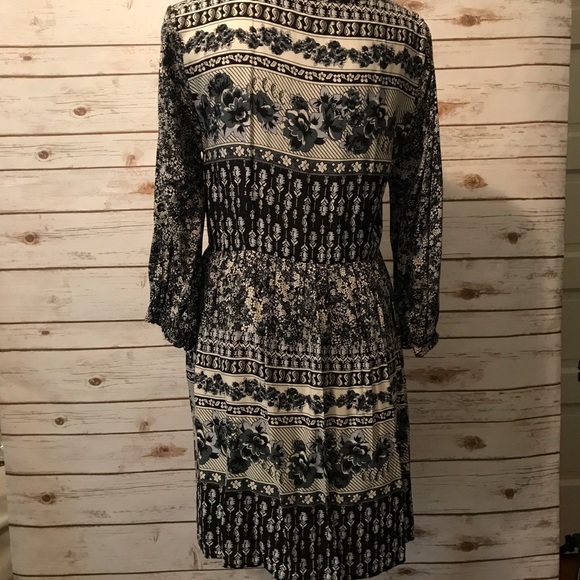 Forever 21 adorable dress. Size M - Picture 3 of 7