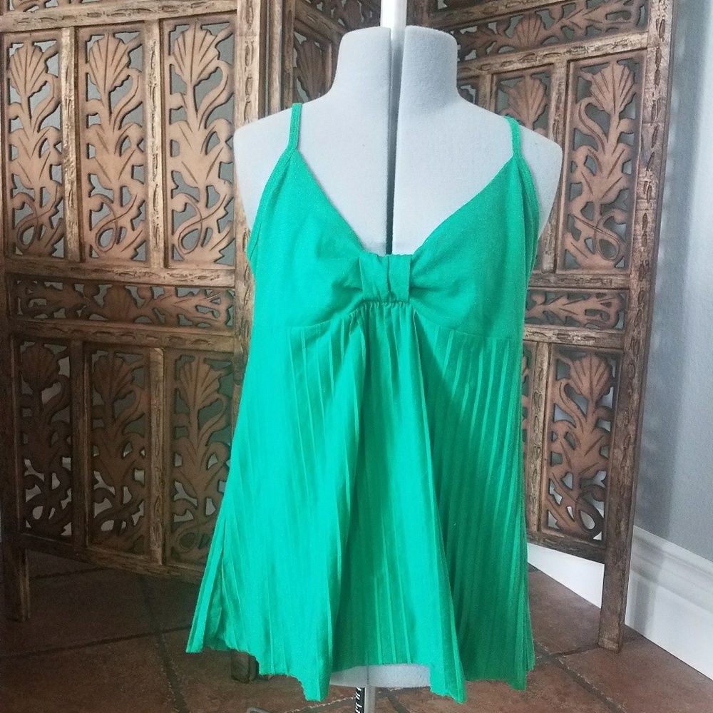 Kenneth Cole Green tank