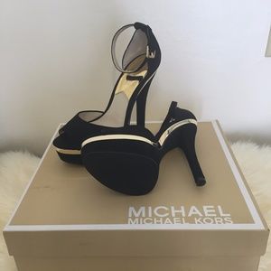 MICHAEL Michael Kors Axton Suede Ankle Strap