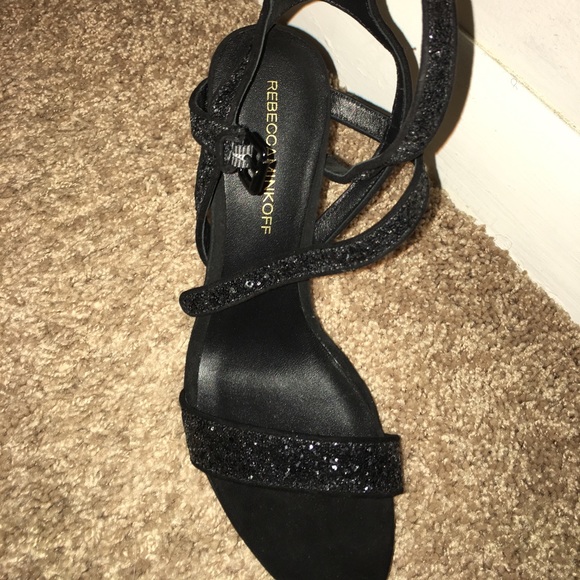 REBECCA MINKOFF ~~BEAUTIFUL!!!! A MUST HAVE!!! - Picture 2 of 4