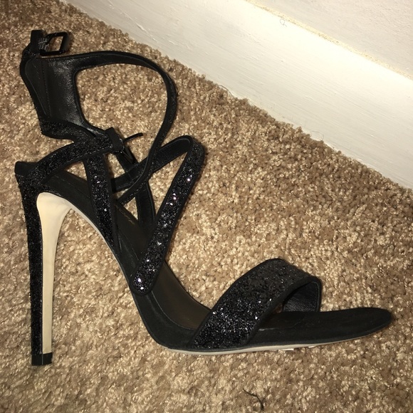 REBECCA MINKOFF ~~BEAUTIFUL!!!! A MUST HAVE!!! - Picture 3 of 4