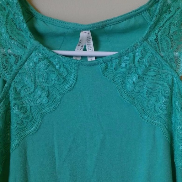 Tank Top - Picture 3 of 5