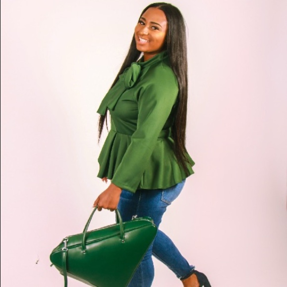 Hunter green top