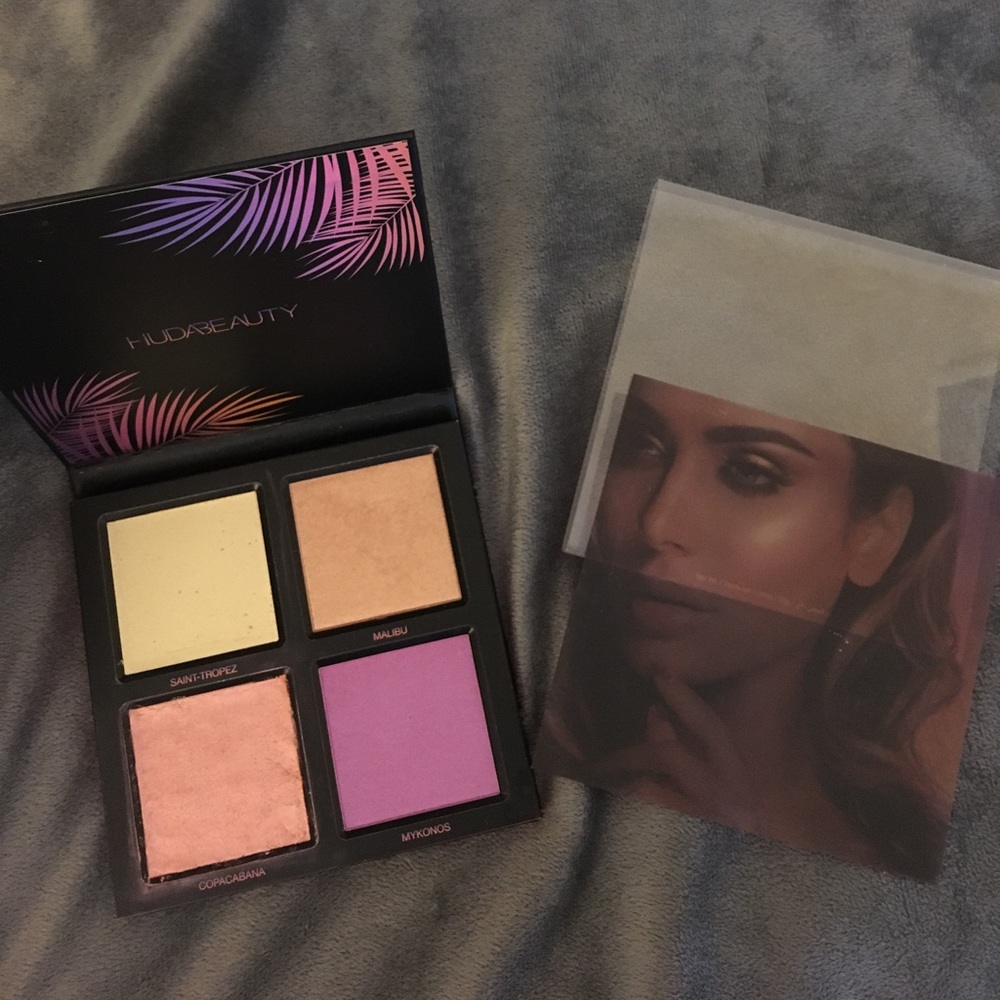 HUDA BEAUTY