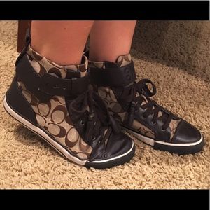 Coach High-Top Shoes / Size 6