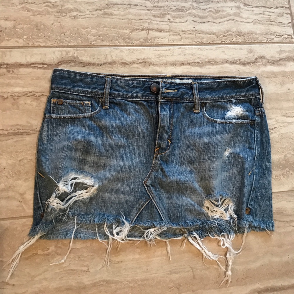 Abercrombie and Fitch destroyed jean skirt size 2
