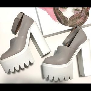 Jeffrey Campbell Skully grey white