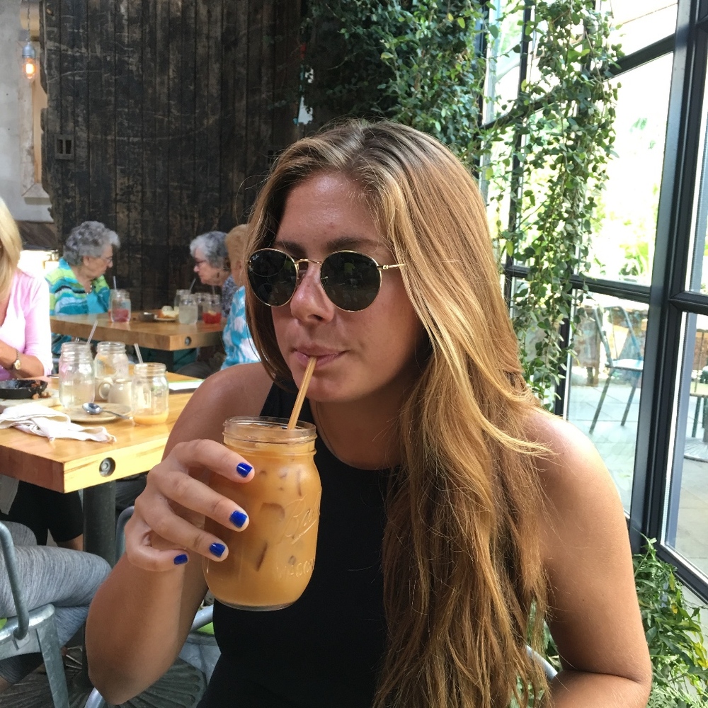Meet your Posher, Melissa
