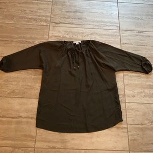 Michael Kors size small olive green 3/4 sleeve top