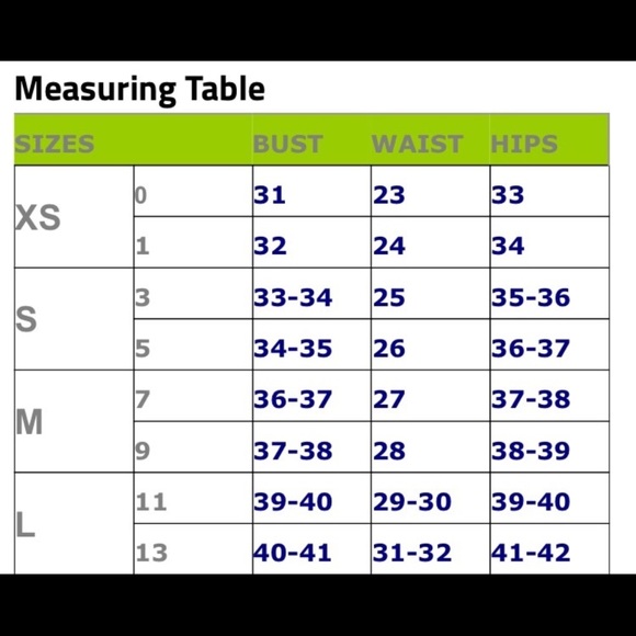 🆕 Off White Back Lace up Top - Picture 4 of 4