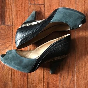 Black suede & snakeskin Farylrobin peep toes